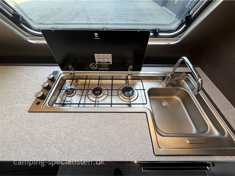 Adria Alpina 663 HT